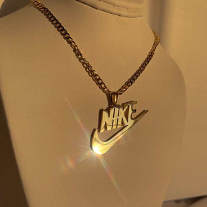 Swoosh Chain